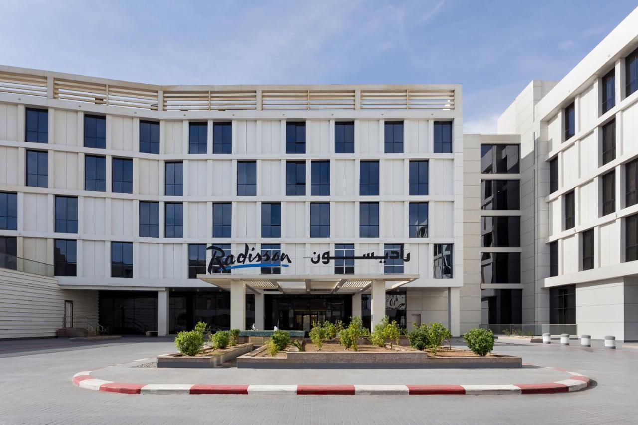 Radisson Hotel & Apartments Dammam Industrial City Zewnętrze zdjęcie
