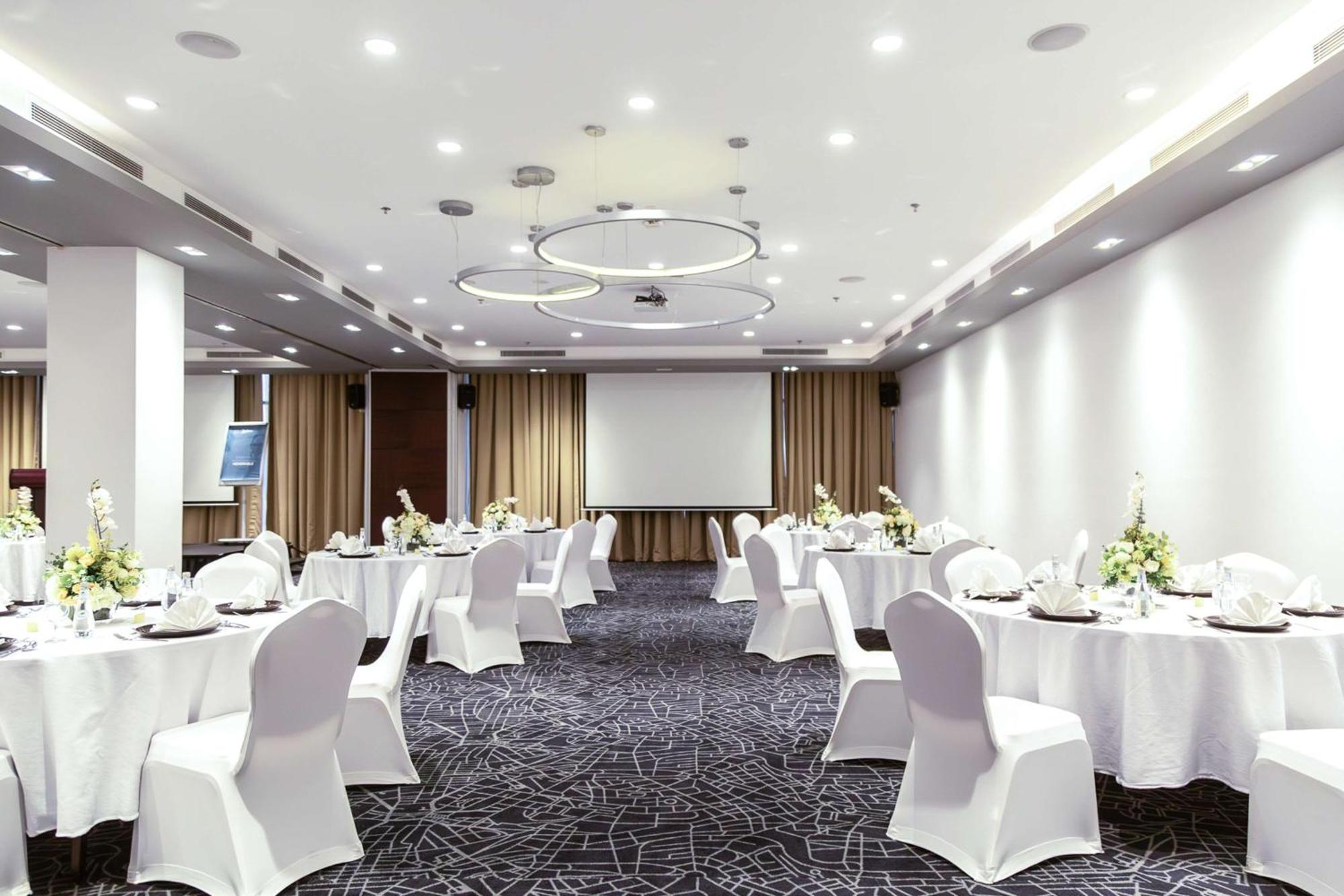 Radisson Hotel & Apartments Dammam Industrial City Zewnętrze zdjęcie