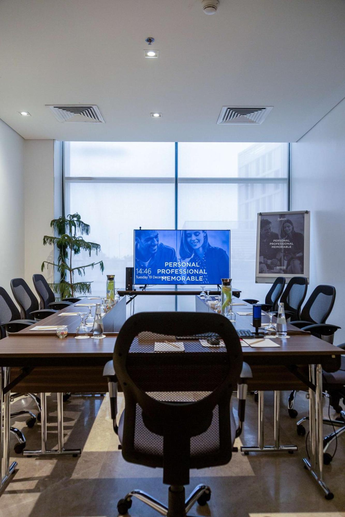 Radisson Hotel & Apartments Dammam Industrial City Zewnętrze zdjęcie