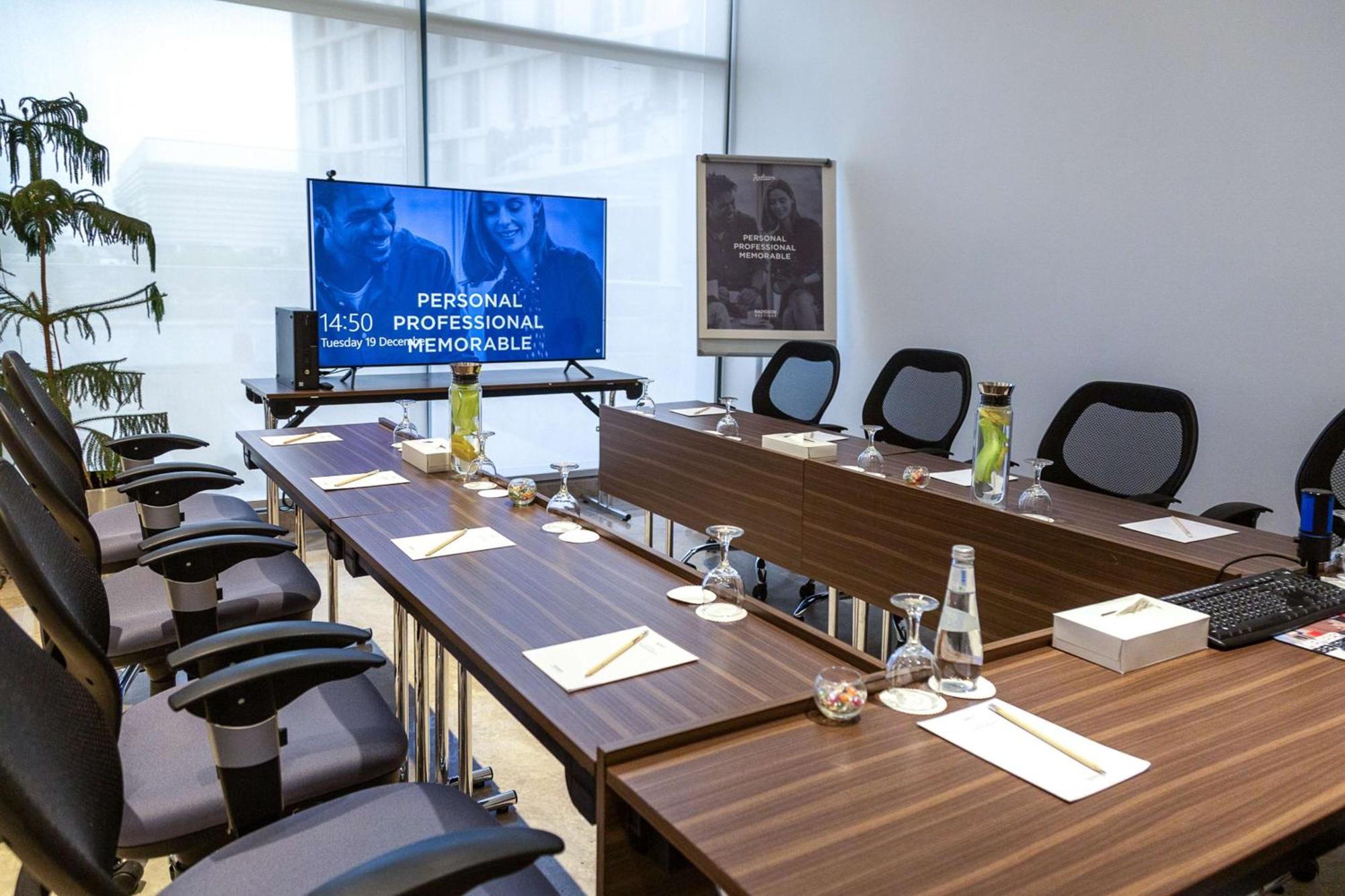 Radisson Hotel & Apartments Dammam Industrial City Zewnętrze zdjęcie