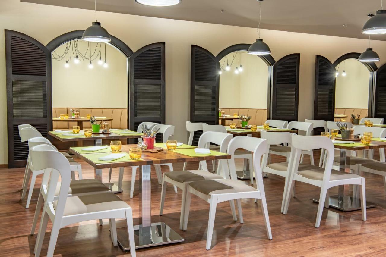 Radisson Hotel & Apartments Dammam Industrial City Zewnętrze zdjęcie