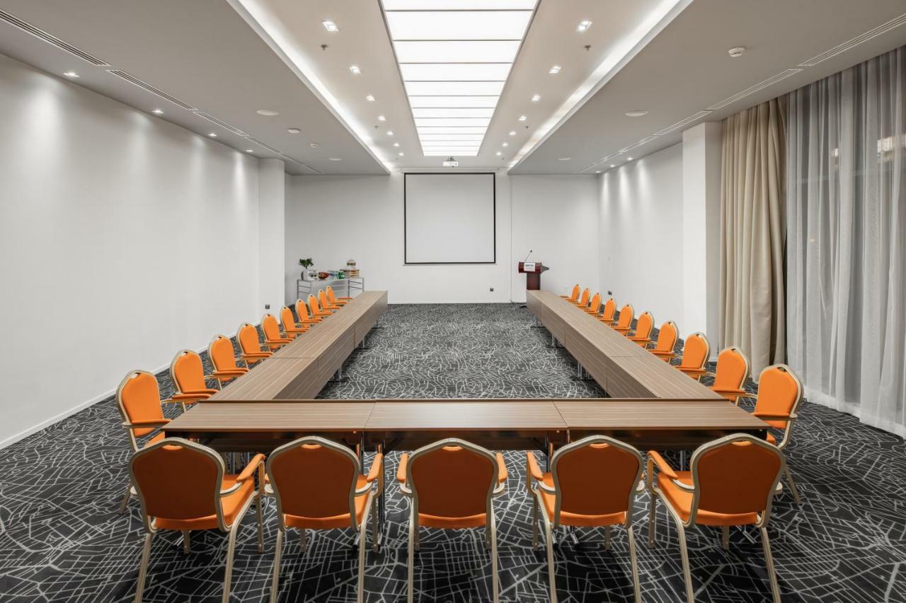 Radisson Hotel & Apartments Dammam Industrial City Zewnętrze zdjęcie