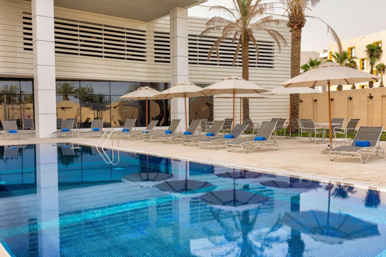 Radisson Hotel & Apartments Dammam Industrial City Zewnętrze zdjęcie